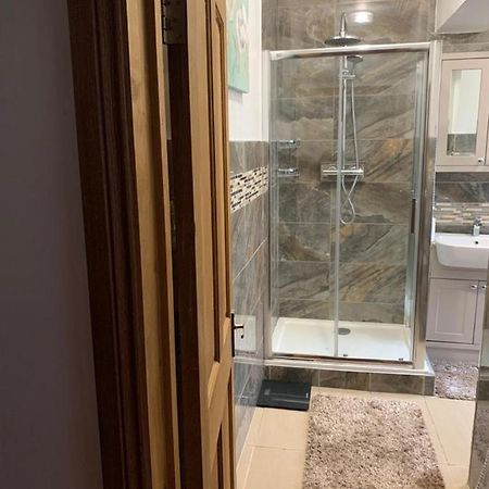 Fbs Homestay Norwood Dış mekan fotoğraf